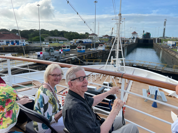 Elite Cruises Panama Canal Front Row Seats