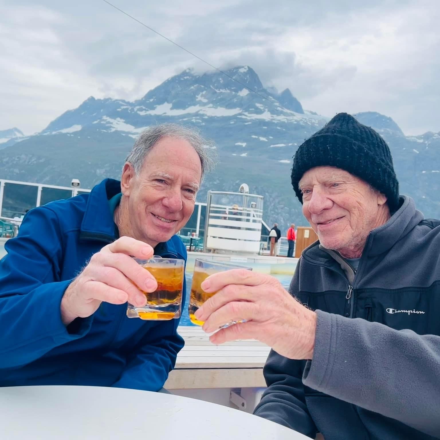 Elite Cruises Alaska Cheers