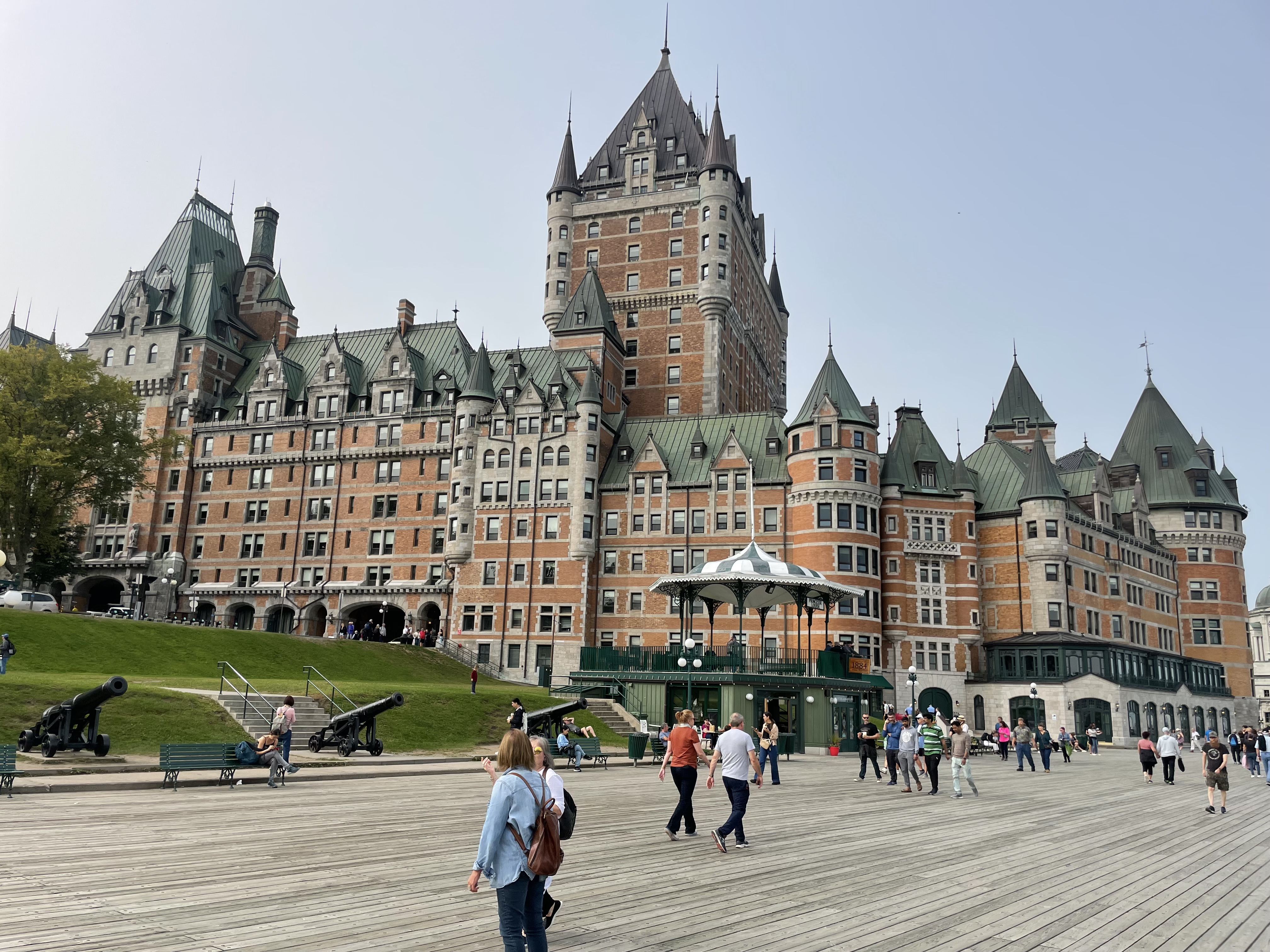 Elite Cruises Quebec Chateau